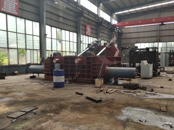 金屬打包機(jī)