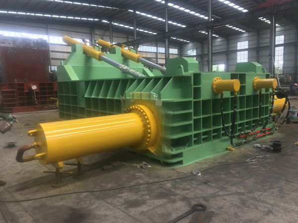 金屬打包機(jī)