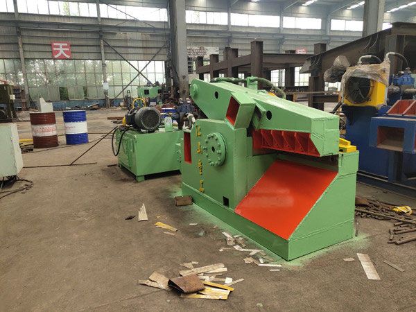 鱷魚剪切機(jī)