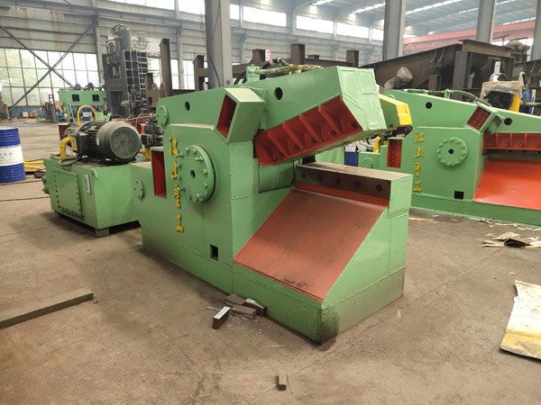 鱷魚剪切機(jī)